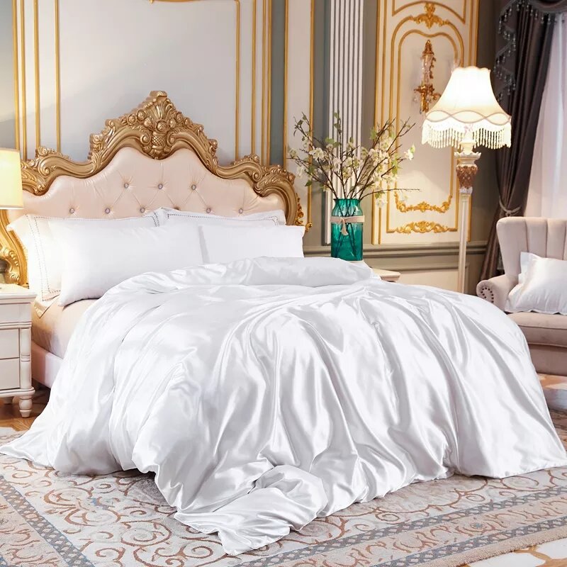 housse de couette en satin blanc