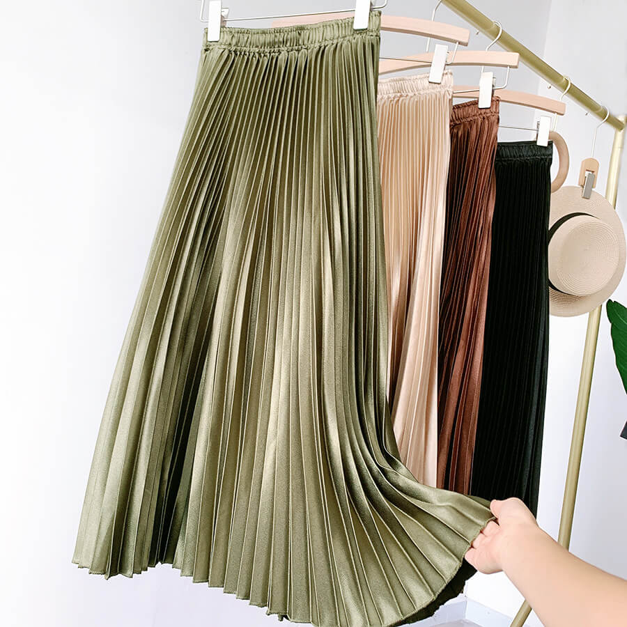 Pleated satin skirt