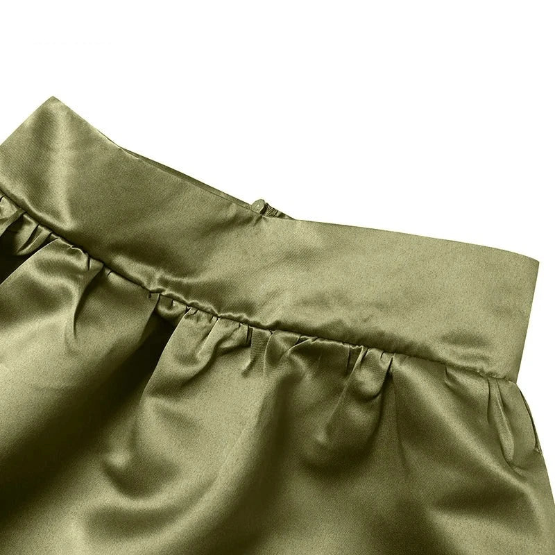 Green long trapeze satin skirt