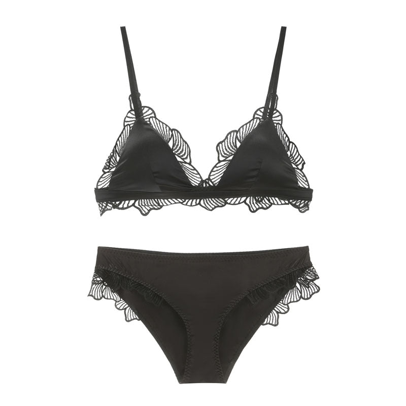 Ensemble de lingerie simple à dentelle noir