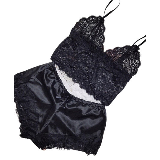 ensemble lingerie satin brodé noir