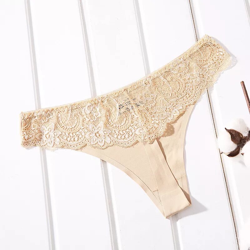 Culotte string en satin à volant beige