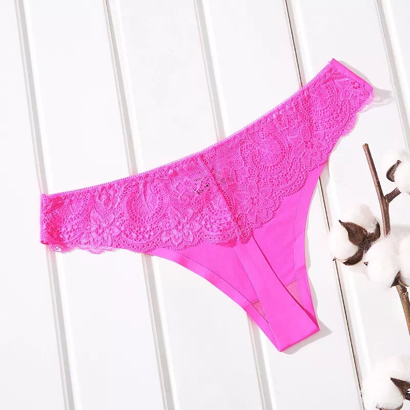 Culotte string en satin à volant rose fluo