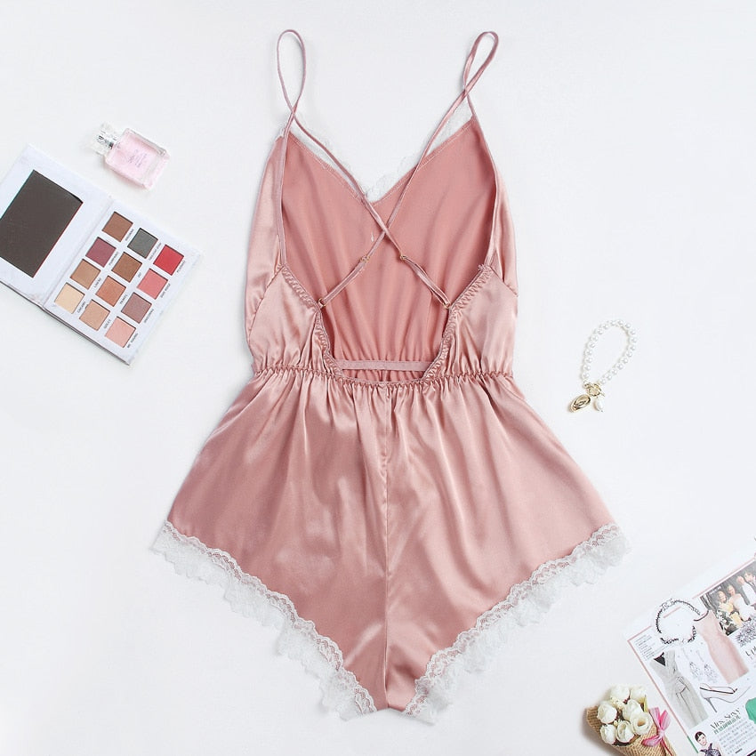 Pyjama combinaison rose satin