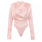    body satin plissé a épaulettes rose pale
