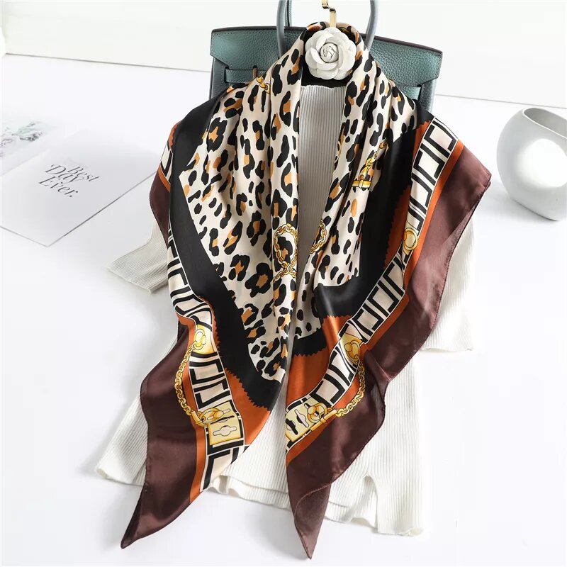 foulard en satin alix