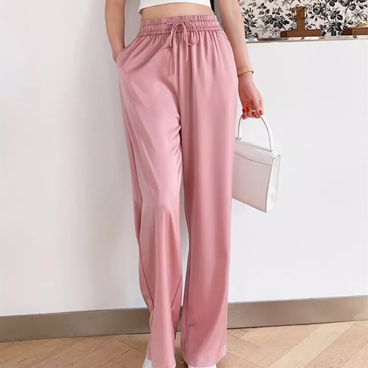 pantalon satin noué et évasé rose