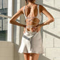    robe satin blanche decollete froisse
