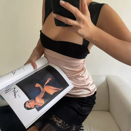      top en satin bicolore rose et noir
